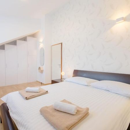 Apartmani Krilo Podstrana Exterior foto